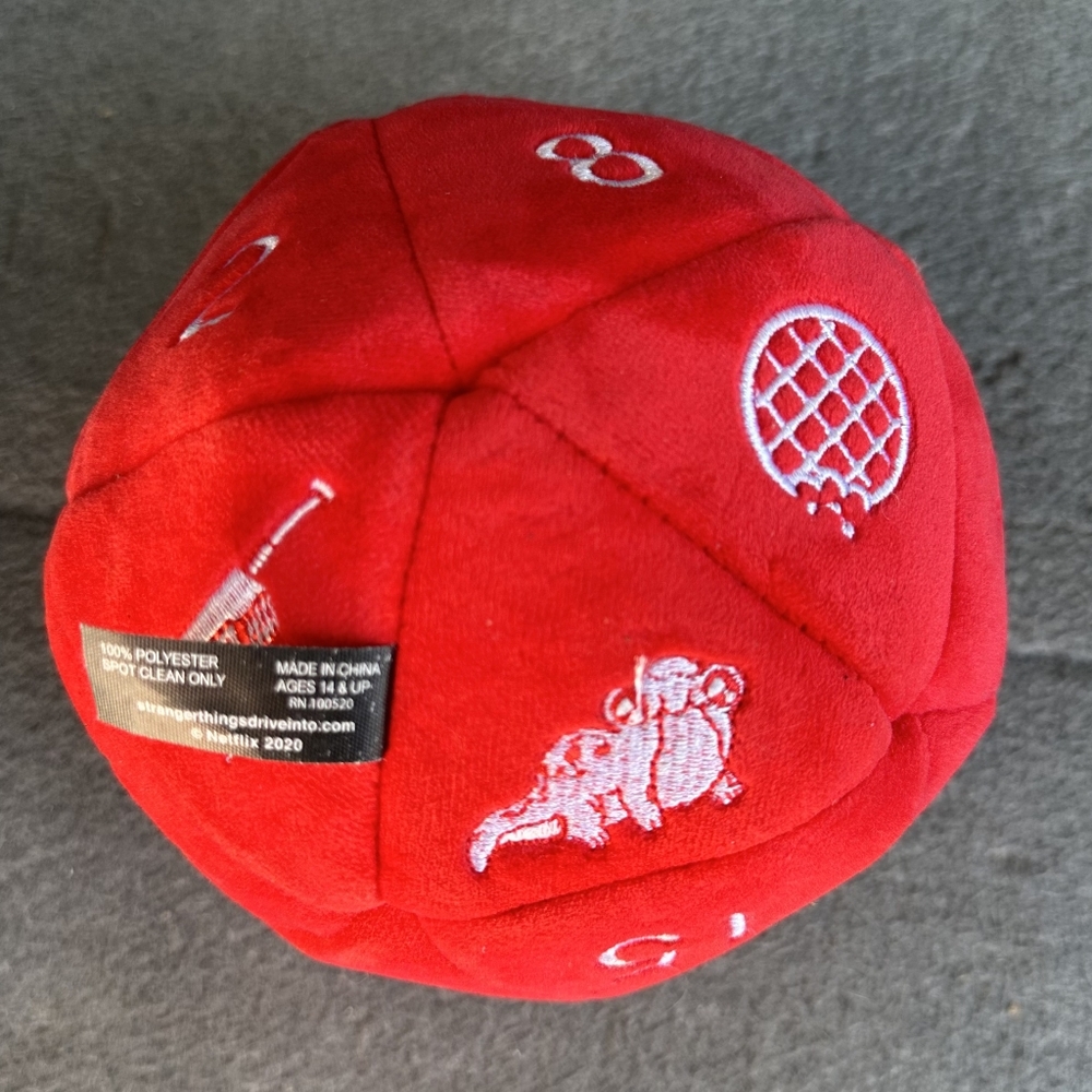 Plush Dice Stranger Things - Picture 4 of 4